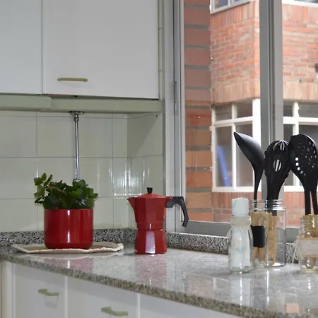 Coqueto Apartamento En Los Salones Del Lerez * 庞特维德拉